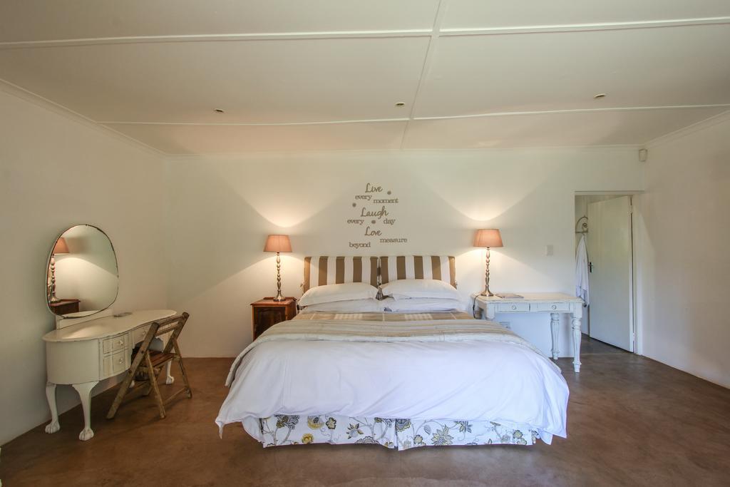 Lavender Trout Guest Farm Villa Nottingham Road Exterior photo